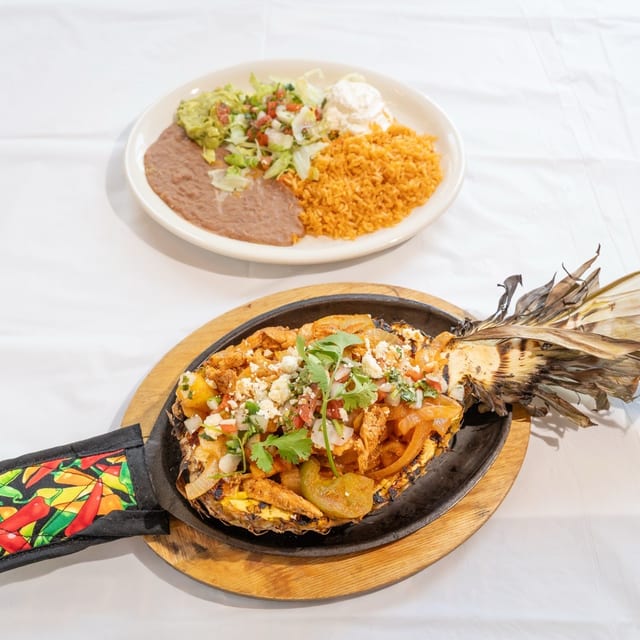 Stuffed Pineapple (Piña Loca).