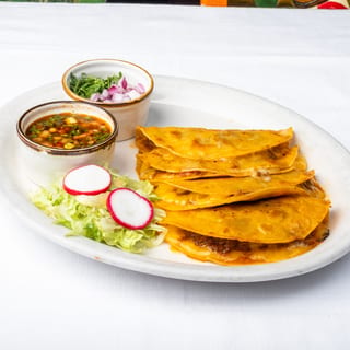 Tacos de Birria (Birria Tacos)