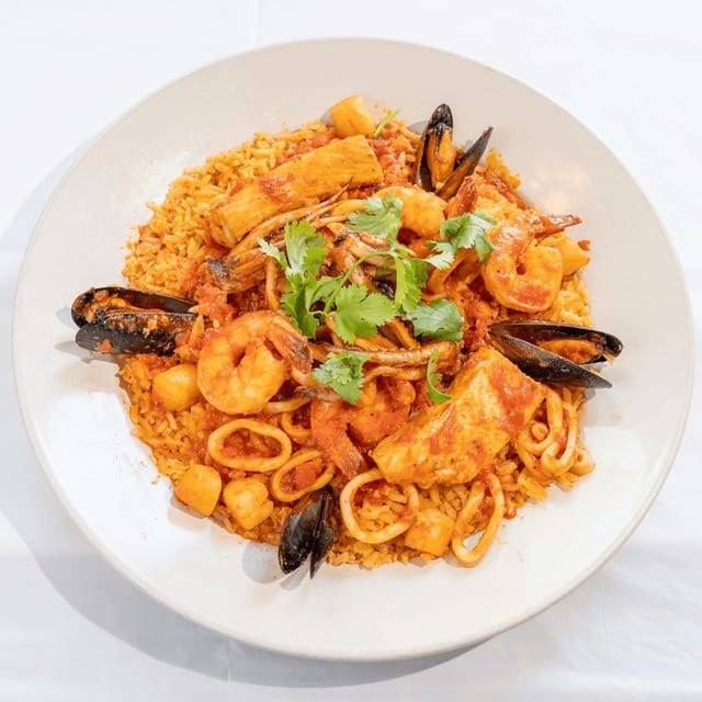 Fruto del Mar (Fruit of the Sea Seafood).