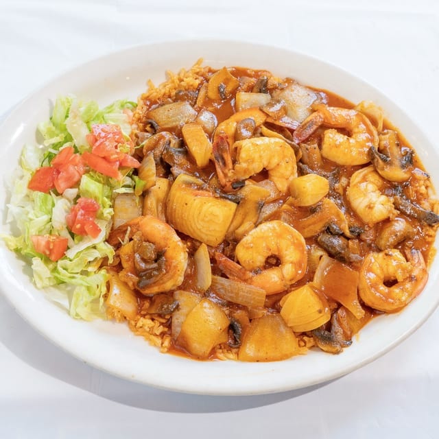 Arroz con Camarón (Rice with Shrimp).
